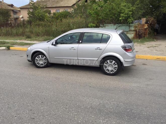 Opel Astra 2008, 240,183 km - 1.3 л - Bakı