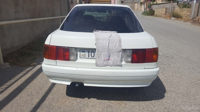 Audi 80 1987, 208,000 km - 1.8 l - Bakı
