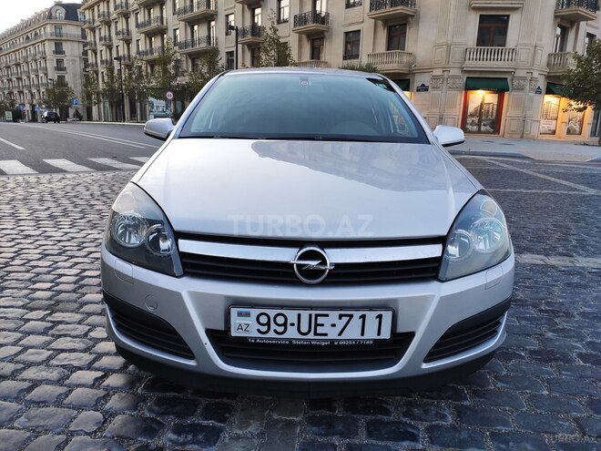 Opel Astra 2006, 172,000 km - 1.3 л - Bakı