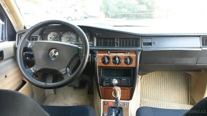 Mercedes 190 1992, 354,698 km - 2.0 l - Bakı