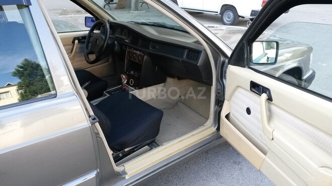 Mercedes 190 1992, 354,698 km - 2.0 l - Bakı