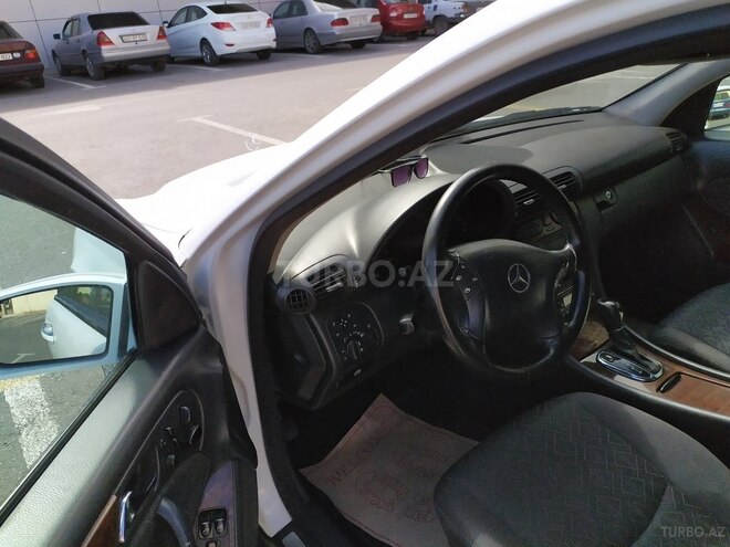Mercedes C 200 2000, 276,112 km - 2.0 l - Sumqayıt