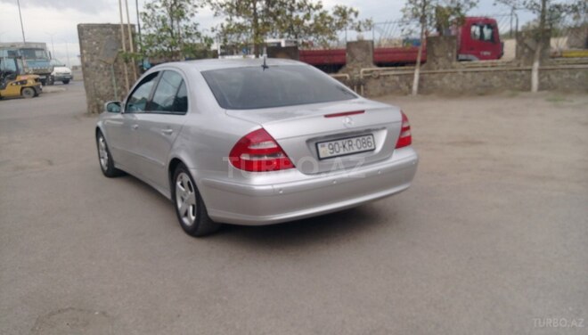 Mercedes E 240 2004, 219,000 km - 2.6 l - Bakı