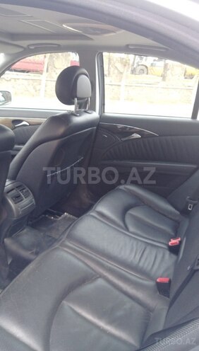 Mercedes E 240 2004, 219,000 km - 2.6 l - Bakı
