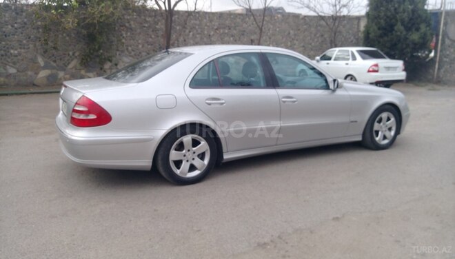 Mercedes E 240 2004, 219,000 km - 2.6 l - Bakı