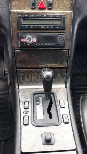 Mercedes E 250 1995, 352,000 km - 2.5 l - Bakı