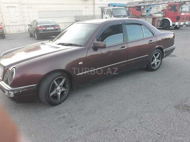 Mercedes E 250 1995, 352,000 km - 2.5 l - Bakı