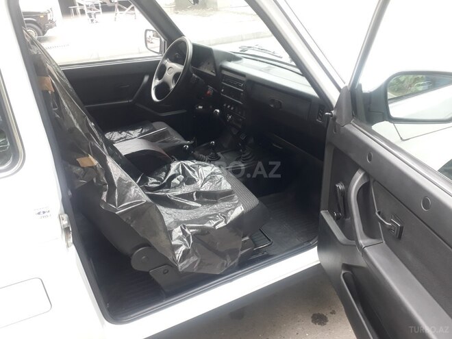 LADA (VAZ) Niva 2015, 64,000 km - 1.7 l - Mingəçevir