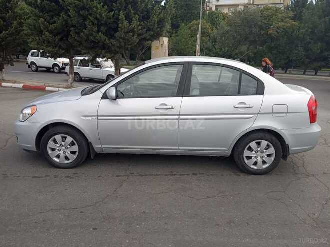 Hyundai Accent 2009, 121,000 km - 1.4 l - Bakı