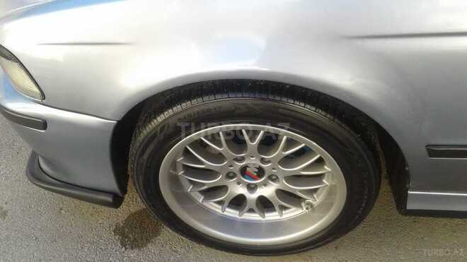 BMW 528 1996, 318,000 km - 2.8 l - Bakı