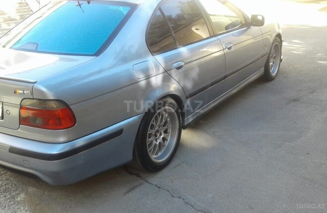 BMW 528 1996, 318,000 km - 2.8 l - Bakı
