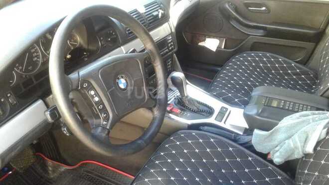 BMW 528 1996, 318,000 km - 2.8 l - Bakı