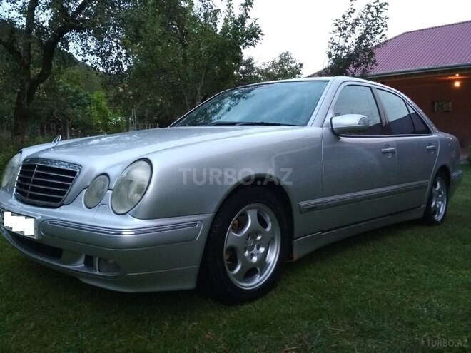 Mercedes E 240 2000, 365,500 km - 2.4 л - Balakən
