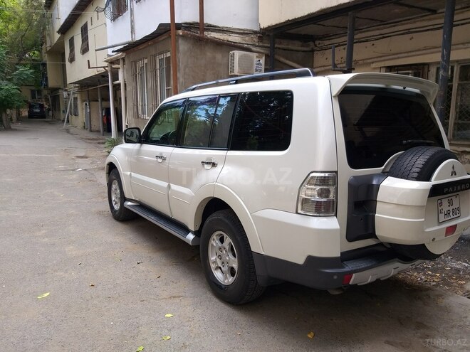 Mitsubishi Pajero 2007, 198,000 km - 3.0 л - Bakı