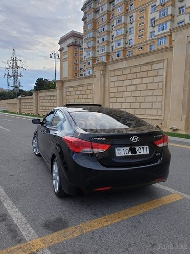 Hyundai Elantra 2013, 67,000 km - 1.8 л - Bakı