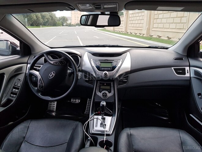 Hyundai Elantra 2013, 67,000 km - 1.8 л - Bakı