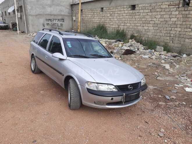 Opel Vectra 1998, 280,000 km - 2.0 l - Sumqayıt