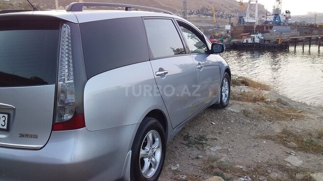 Mitsubishi Grandis 2006, 215,000 km - 2.4 l - Bakı