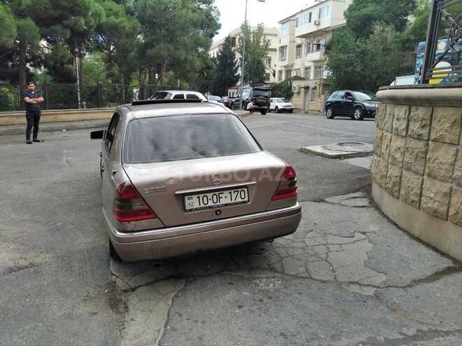Mercedes C 180 1994, 233,899 km - 1.8 l - Bakı