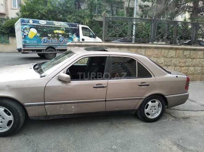 Mercedes C 180 1994, 233,899 km - 1.8 l - Bakı