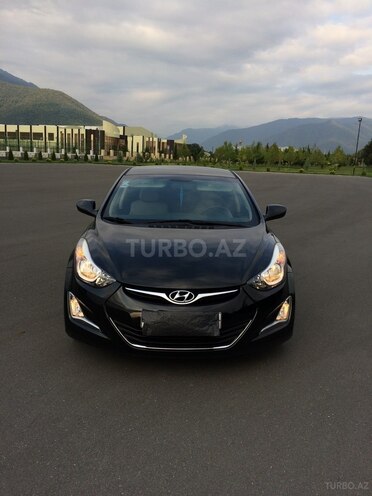 Hyundai Elantra 2015, 92,000 km - 1.8 l - Qax