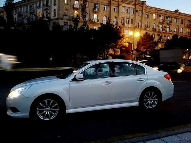 Subaru Legacy 2011, 112,000 km - 2.5 л - Bakı