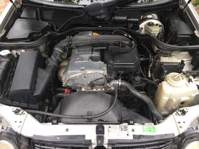 Mercedes E 200 1996, 35,000 km - 2.0 l - Bakı