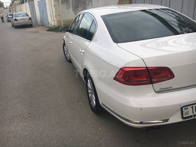 Volkswagen Passat 2013, 135,000 km - 1.8 l - Bakı