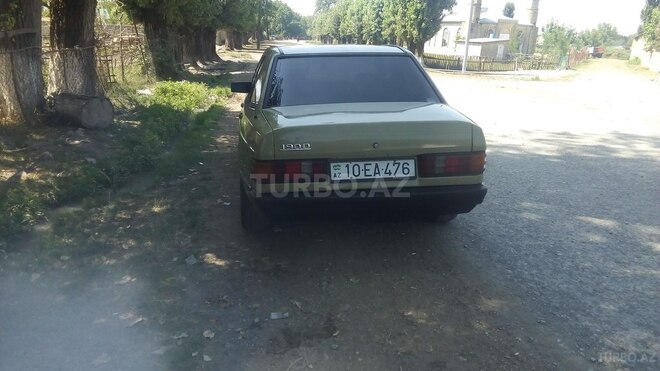 Mercedes 190 1984, 265,635 km - 2.0 л - İsmayıllı