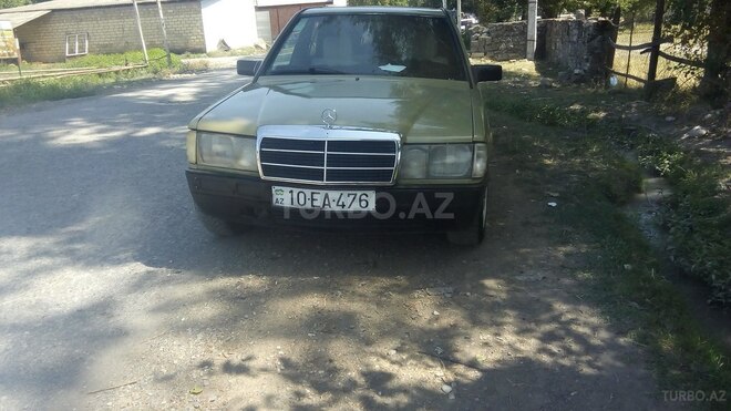 Mercedes 190 1984, 265,635 km - 2.0 л - İsmayıllı