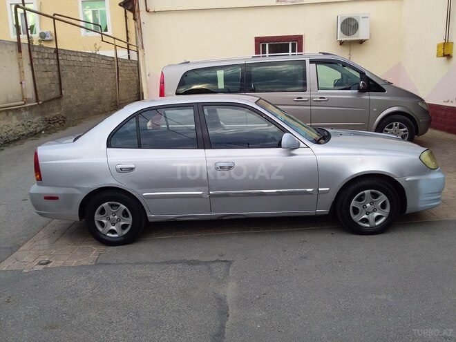 Hyundai Accent 2003, 250,000 km - 1.6 л - Bakı