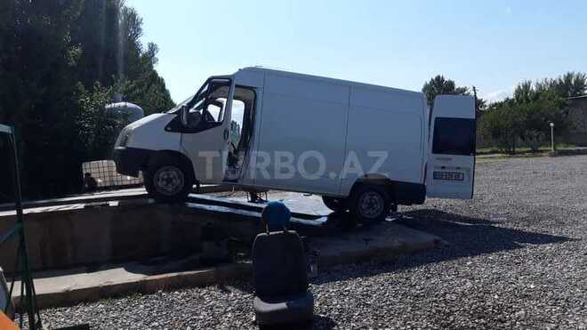Ford Transit 2007, 254,211 km - 2.4 l - Bərdə