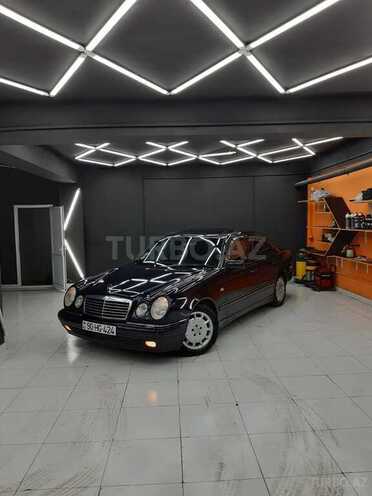 Mercedes E 280 1998, 322,000 km - 2.8 l - Bakı