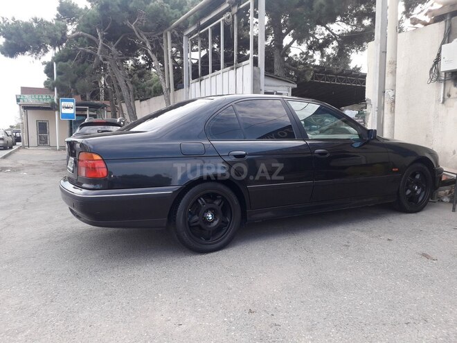BMW 523 1997, 258,000 km - 2.5 l - Bakı