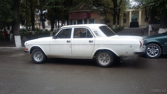 GAZ 24-10 1989, 250,000 km - 2.5 l - Qazax