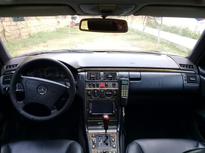 Mercedes E 230 1998, 490,000 km - 2.3 l - Bakı