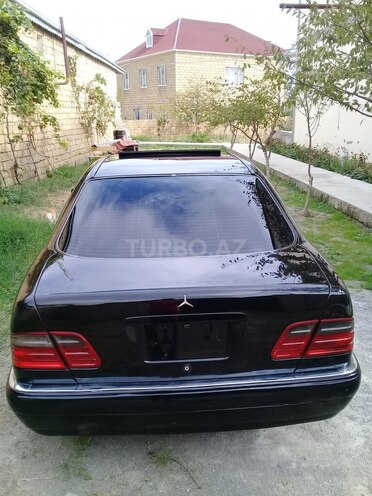 Mercedes E 230 1998, 490,000 km - 2.3 l - Bakı