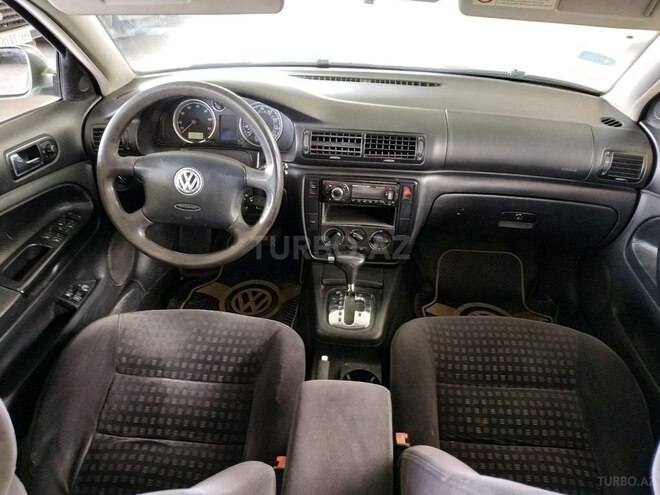 Volkswagen Passat 2002, 199,633 km - 1.8 l - Gəncə