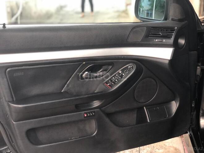BMW 528 1998, 220,000 km - 2.8 l - Bakı
