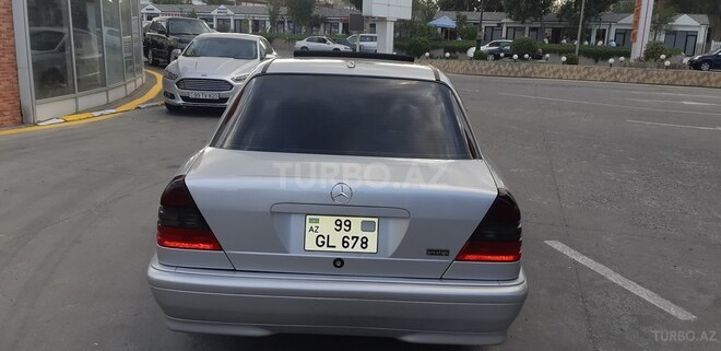 Mercedes C 230 2000, 170,000 km - 2.3 l - Bakı