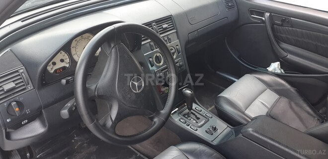 Mercedes C 230 2000, 170,000 km - 2.3 l - Bakı