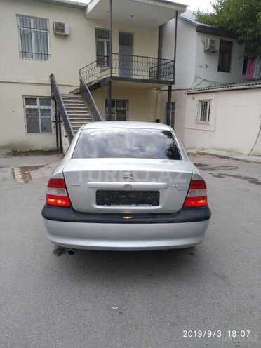 Opel Vectra 1999, 281,803 km - 1.6 l - Bakı