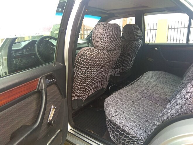 Mercedes E 230 1991, 246,430 km - 2.3 l - Bakı