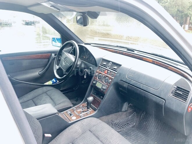 Mercedes C 240 1998, 315,000 km - 2.4 l - Sumqayıt
