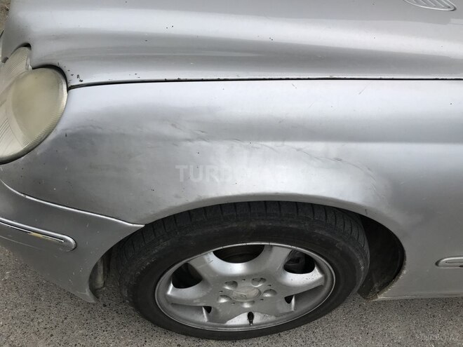 Mercedes C 200 2001, 328,447 km - 2.0 л - Bakı