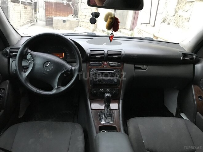 Mercedes C 200 2001, 328,447 km - 2.0 л - Bakı