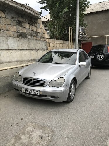 Mercedes C 200 2001, 328,447 km - 2.0 л - Bakı