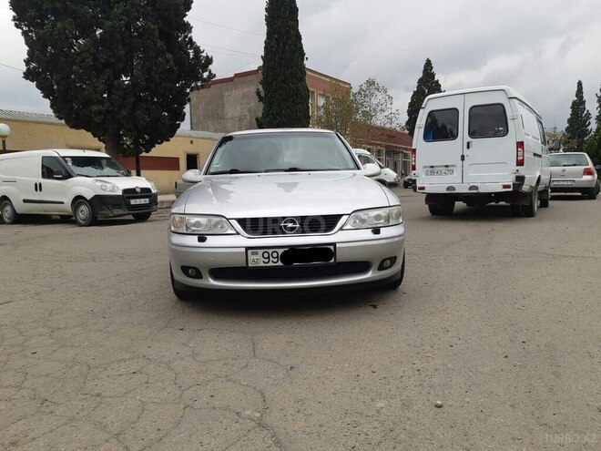 Opel Vectra 1999, 259,158 km - 2.0 l - Gəncə