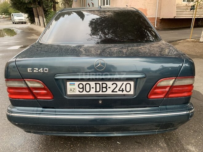 Mercedes E 240 1999, 214,500 km - 2.4 l - Sumqayıt