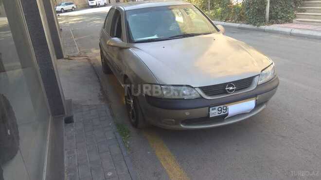 Opel Vectra 1996, 323,000 km - 1.6 l - Bakı